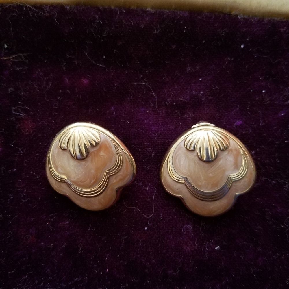 Pink & Gold Seashell Clip On Earrings Vintage Costume Fashion Accessory
